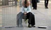 آیا روایت فقر از اندازه‌گیری فقر اثرگذارتر است؟ | شاهکارهای ادبی محصول بحران‌های اقتصادی‌ هستند؟ | تفاوت میان نگاه اقتصاددان و نگاه هنرمند به فقر