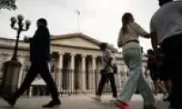 افت نفت، صعود اوراق؛ بازارها چه پیامی درباره تورم آمریکا می‌دهند؟