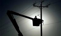 مدیرعامل توانیر: چند نقطه از شبکه برق هرمزگان هدف حملات دشمن قرار گرفت