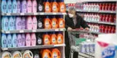 درخواست ثبات قیمت فراورده‌های پتروشیمی افزایش قیمت هم به ضرر تولید‌کننده است و هم مصرف‌کننده